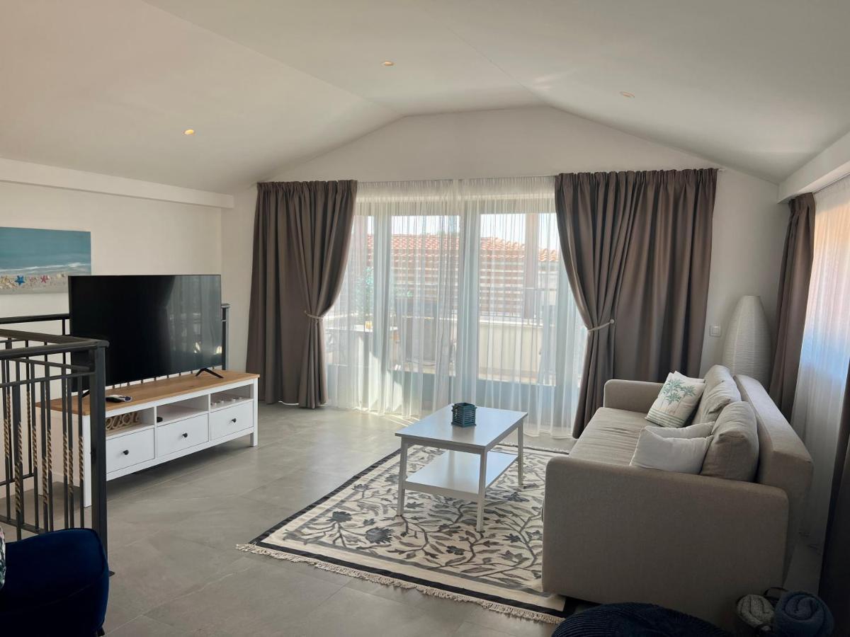 Luxury Apartments Azalea Primosten Exterior photo
