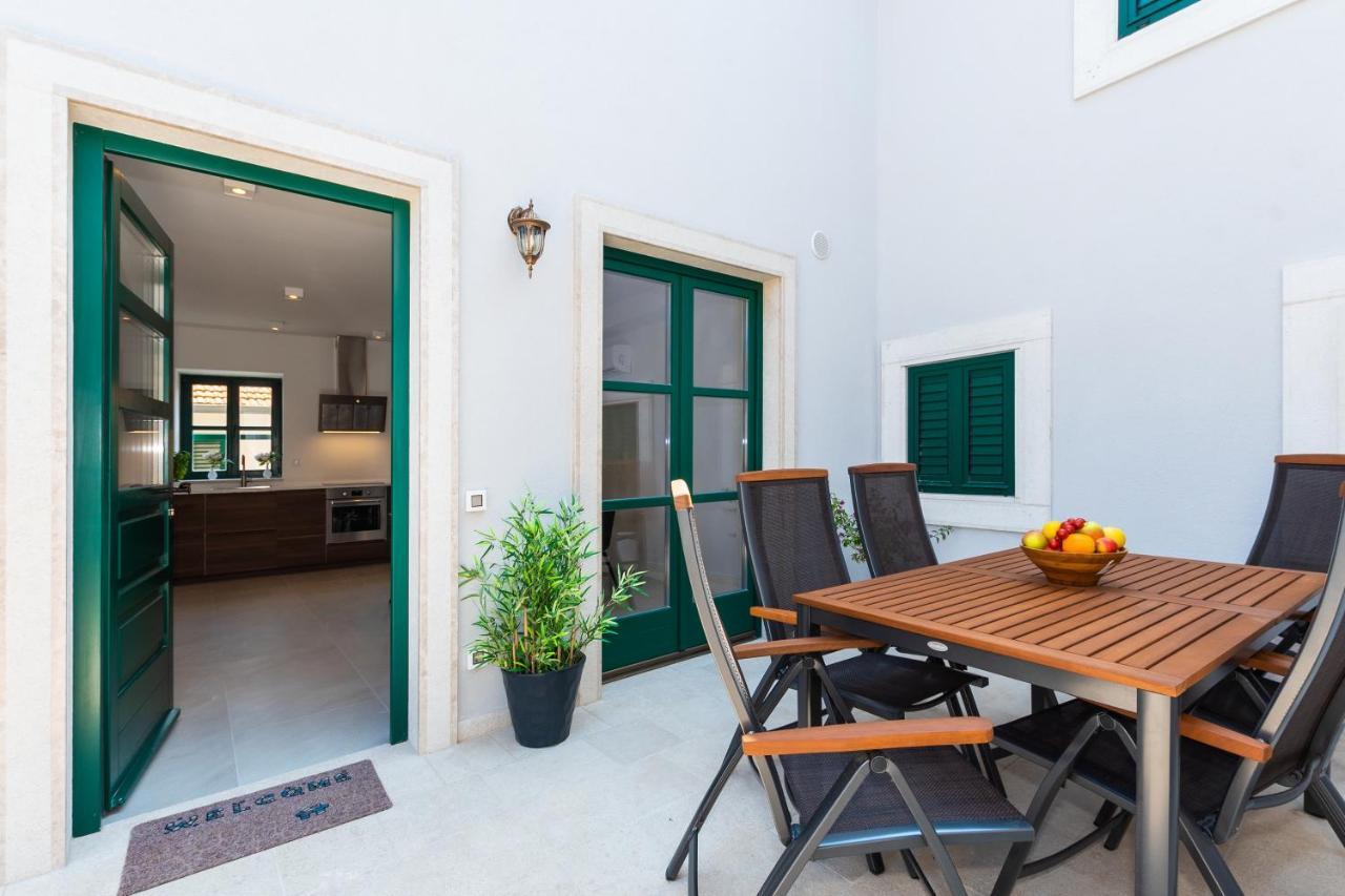 Luxury Apartments Azalea Primosten Exterior photo