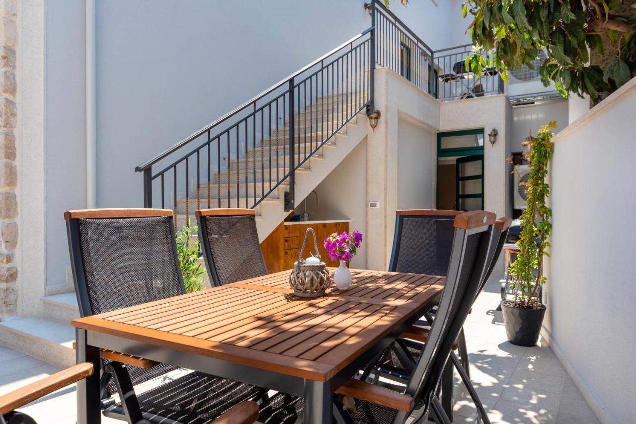 Luxury Apartments Azalea Primosten Exterior photo