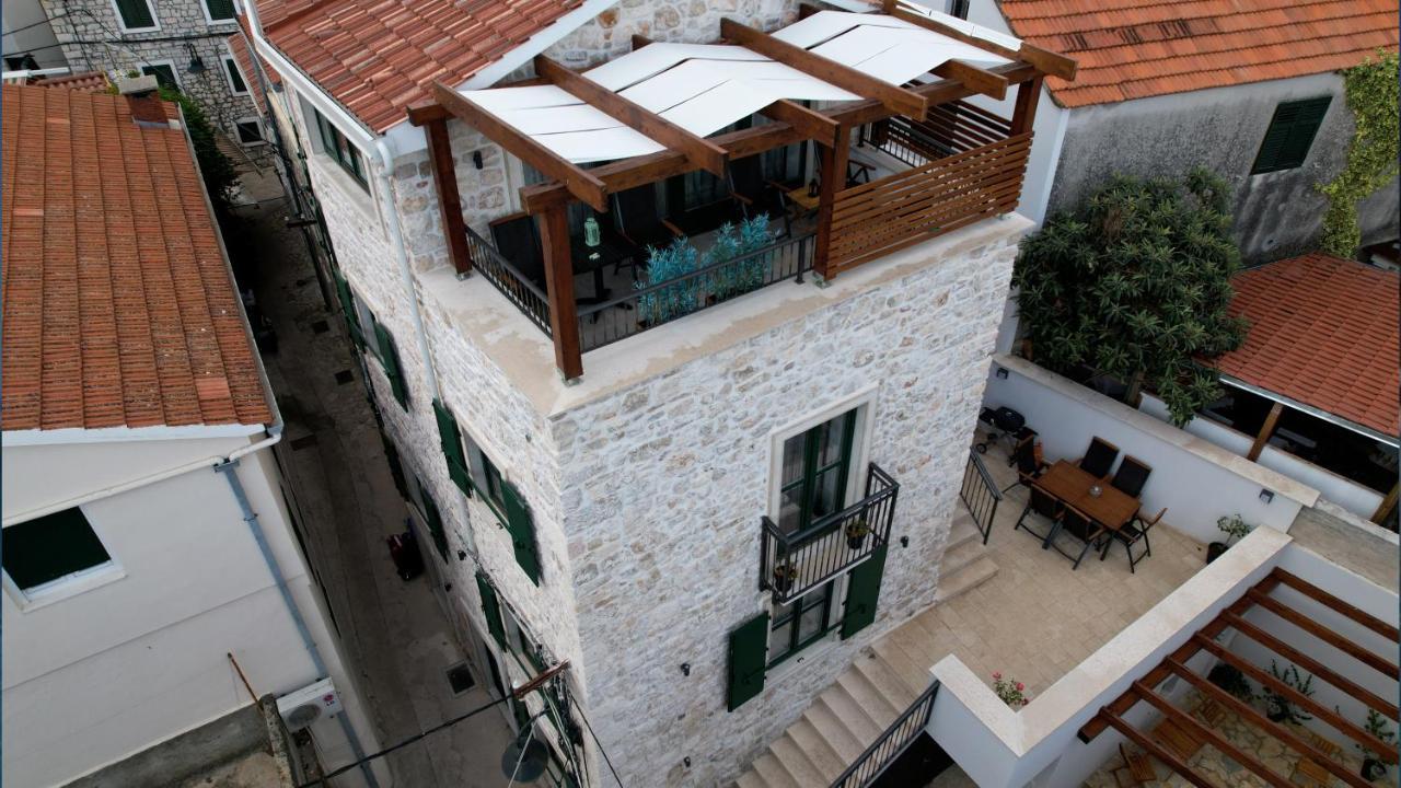 Luxury Apartments Azalea Primosten Exterior photo